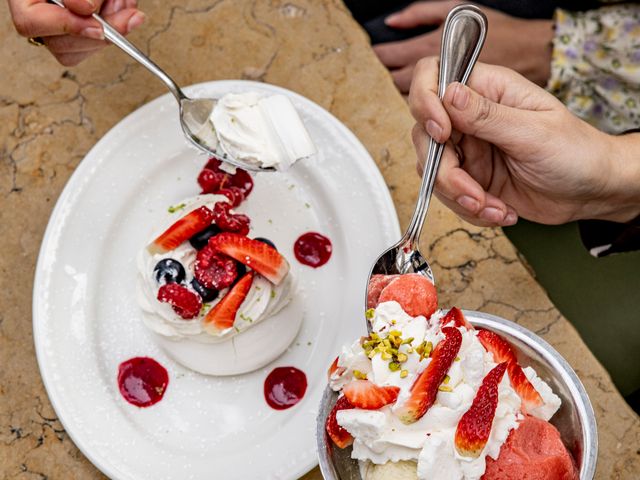 L'Île Pavlova & fraise Melba